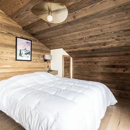 Penthouse In Moriond Belvedere District 아파트 *