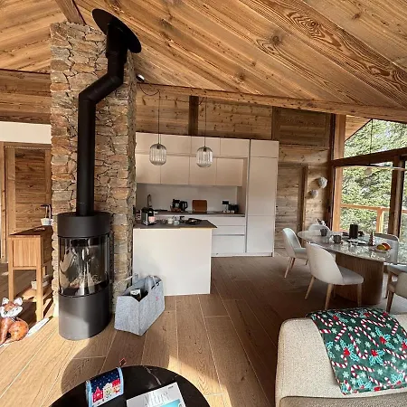 Apartman Penthouse In Moriond Belvedere District *